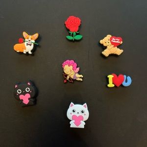 Love is in the air croc charms